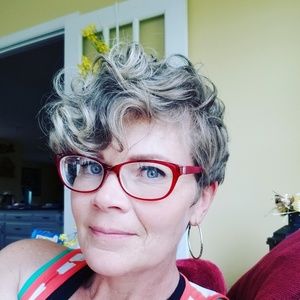 Meet your Posher, Sheri